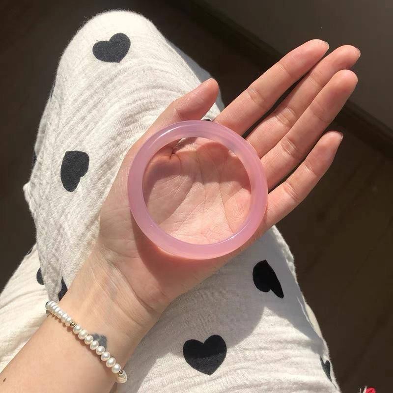 冰种天然粉玉髓手镯女冰透芙蓉粉玛瑙镯子