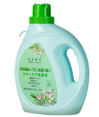 泉尚香子防蚊防菌洗衣液艾草精华驱蚊洗衣液2㎏*4桶